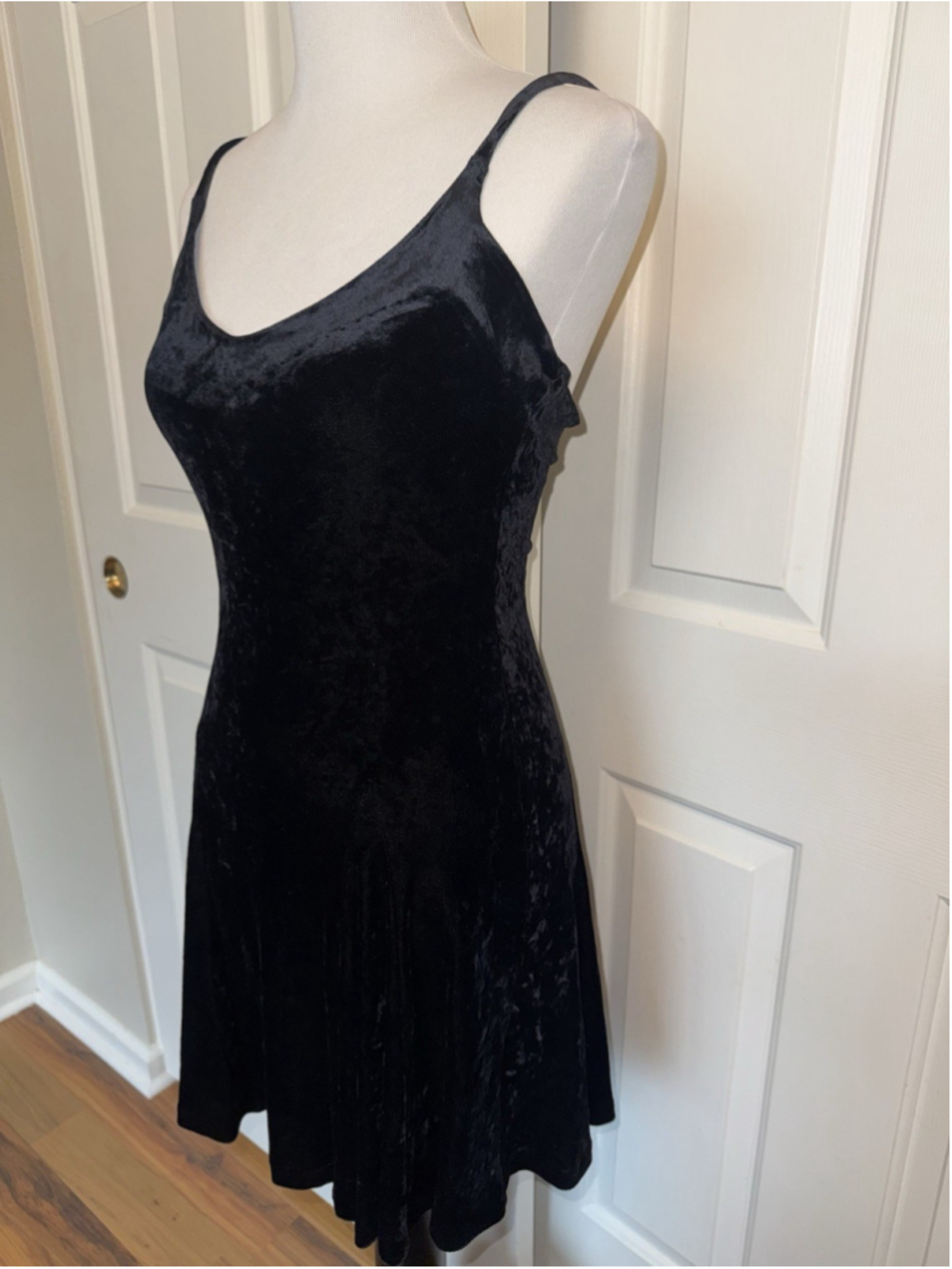 Vintage Betsey Johnson Black Crushed Velvet Mini Slip Dress L Goth Whimsigoth - Picture 4 of 9